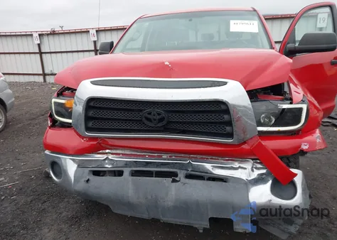 2007 Toyota Tundra Sr5 4.7L V8 z USA, uszkodzony, nr VIN 5TBRT54117S452294